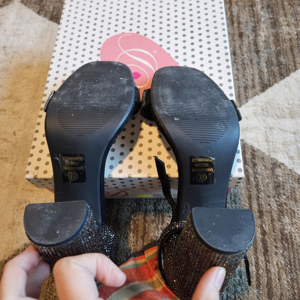 My Delicious Black Embellished Ankle-Strap Women’s Heels With BOX - Picture 4 of 5